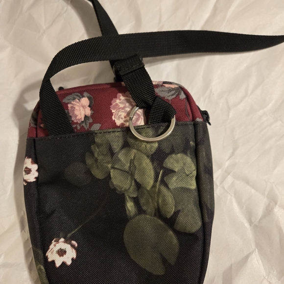 Small bag - Picture 2 of 3